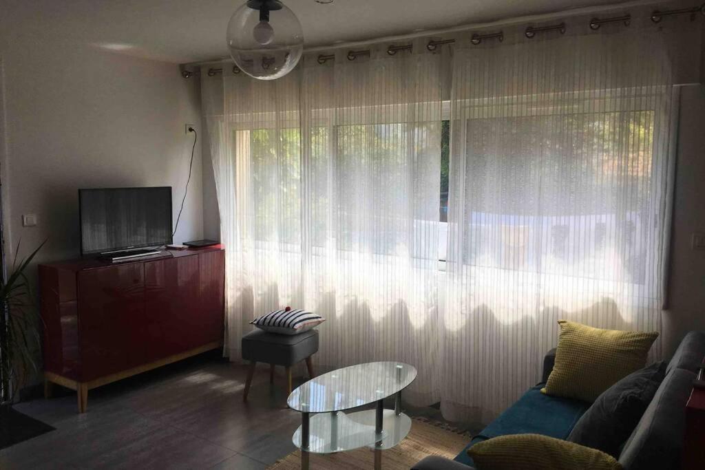 Bel Appartement En Rez De Jardin, 10Min Centre Et 300M Quais De Seine Wifi 鲁昂 外观 照片